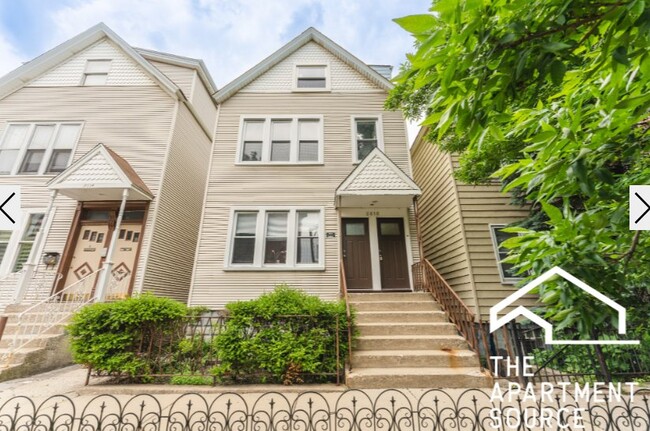 Foto del edificio - 2616 N Marshfield Ave