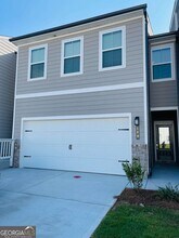 Building Photo - 160 Founders Dr