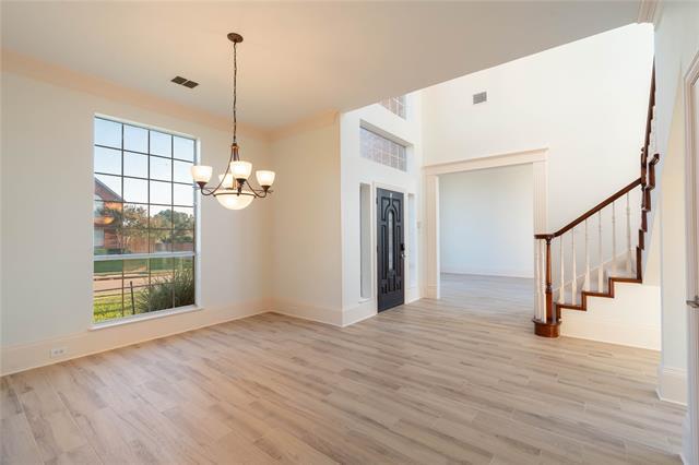 Building Photo - 4465 Longfellow Dr