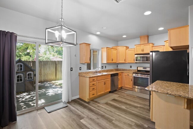 Foto del edificio - 190 Rivers Edge Dr