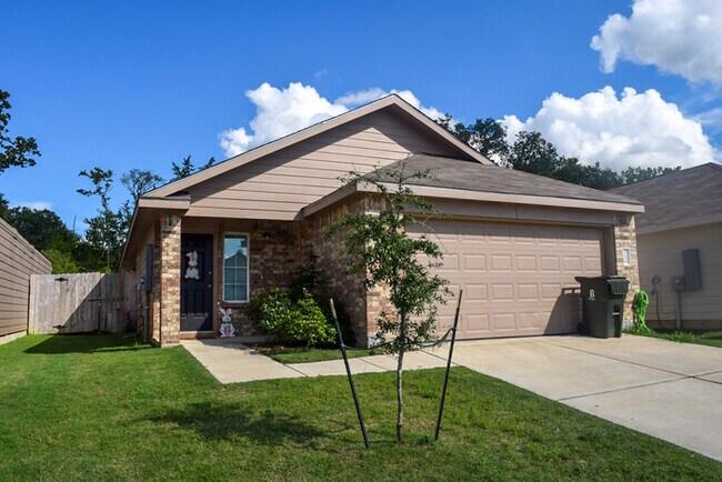 Building Photo - Oakwood Forest - 2128 Eastwood Court, Brya...