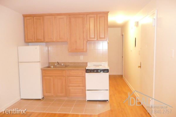 Primary Photo - 41 Saint Marks Ave