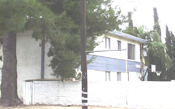 Building Photo - 5060 Whitsett Ave