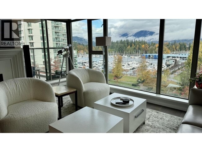 Building Photo - 1680 Bayshore Dr.