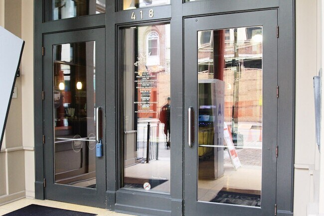 Foto del edificio - 418 S Gay St