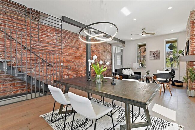 Foto del edificio - 4014 Liberty Ave