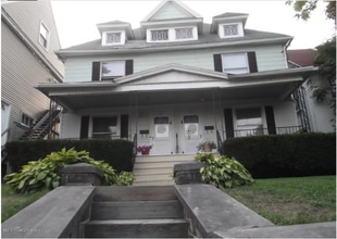 Building Photo - 755-757-757 N Main Ave