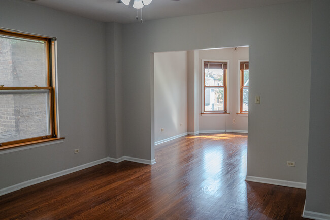 Foto del edificio - 7501 Madison St