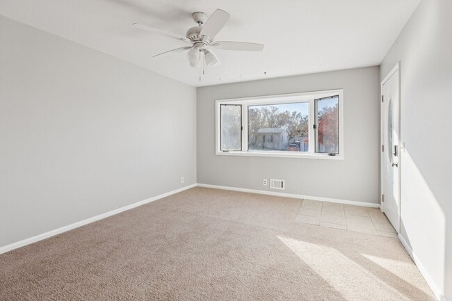 Building Photo - Comfortable Westside 3-Bedroom with Finished Basement!!
