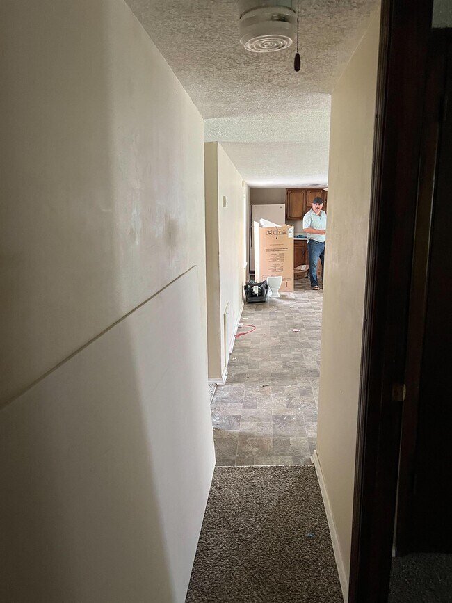 Building Photo - 6666 Hwy 411