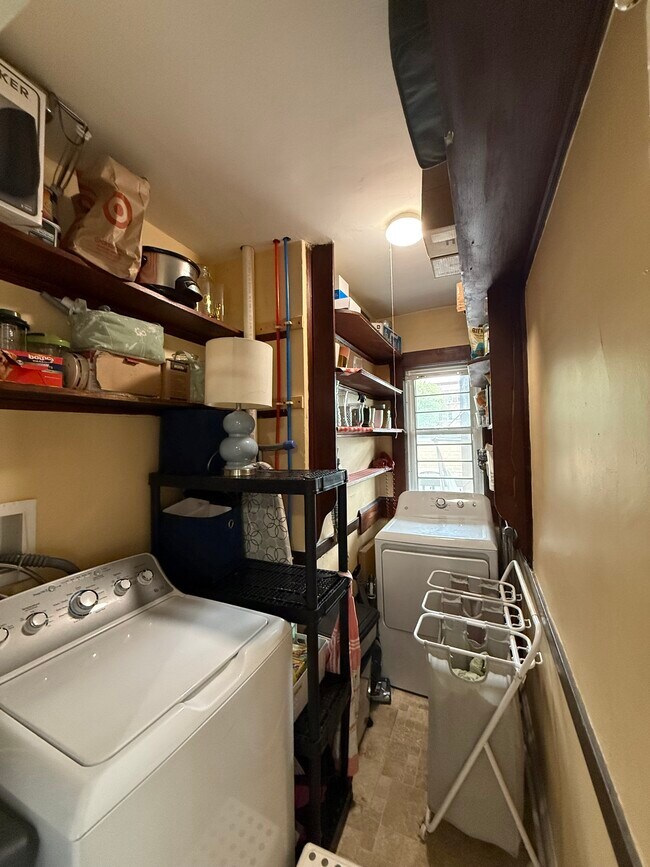 Foto del edificio - 83 Euston Rd