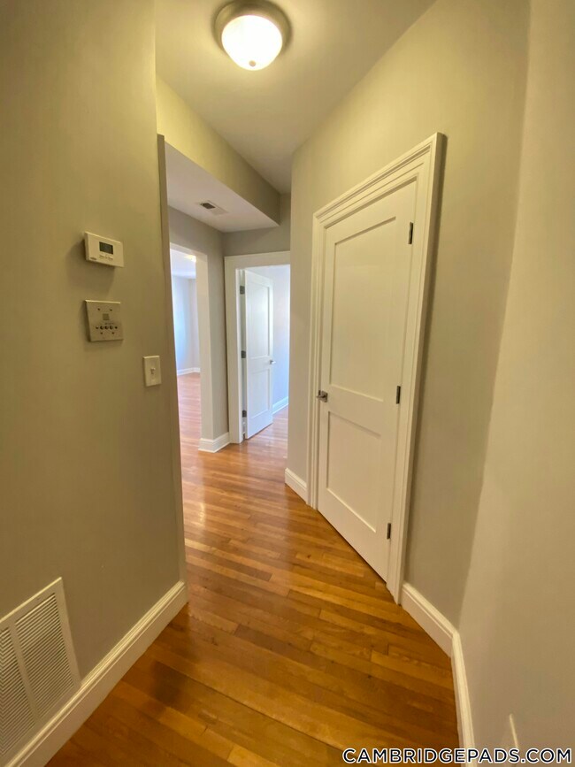 Foto del edificio - 20 JFK St.