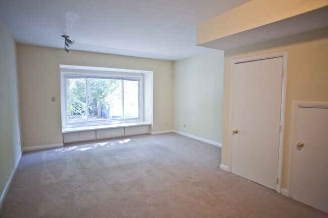 Foto del edificio - Live in style near UNC.