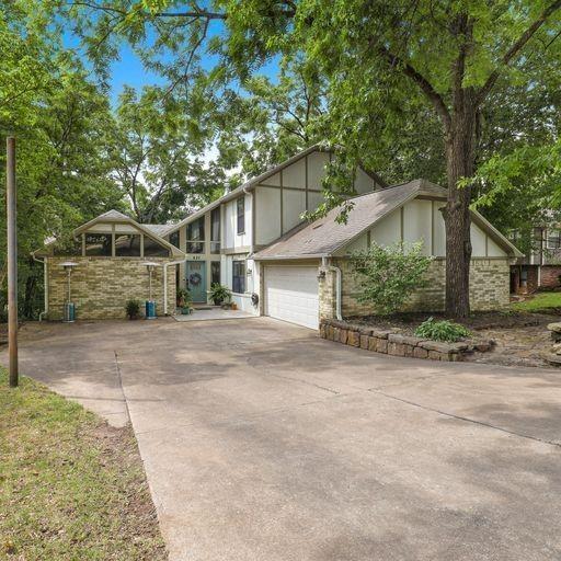 Primary Photo - 627 Rockcliff Rd