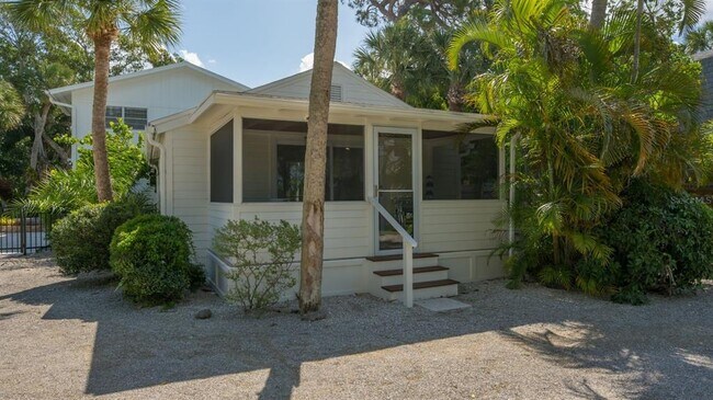 Building Photo - 3708 Sandspur Ln