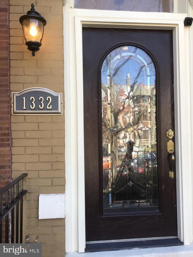 Foto del edificio - 1332 Harvard St NW