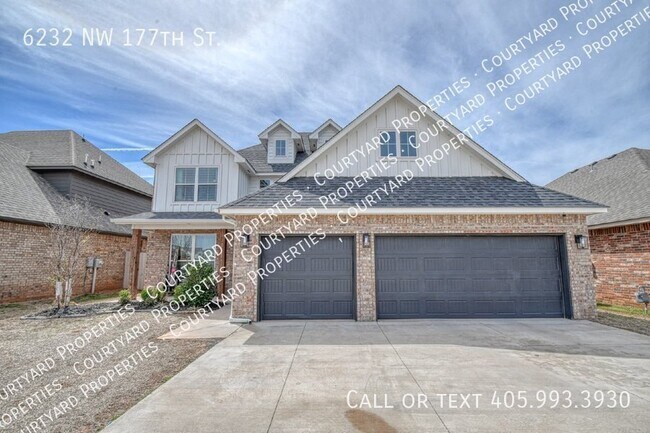 Foto del edificio - 6232 NW 177th St