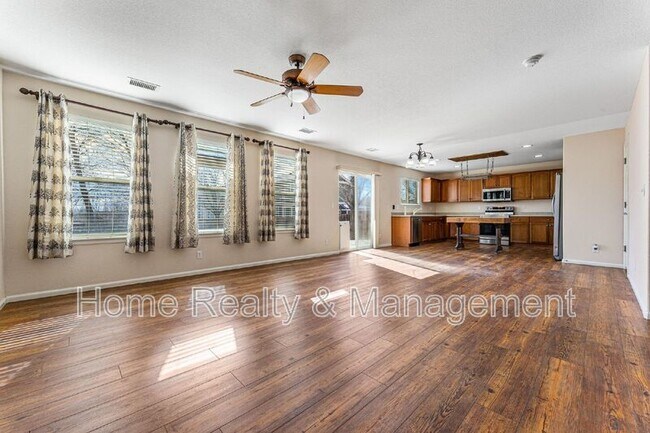 Building Photo - 6380 E 139th Ave