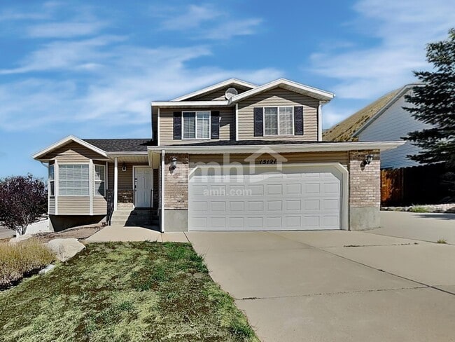 Building Photo - 15121 S Moab Way