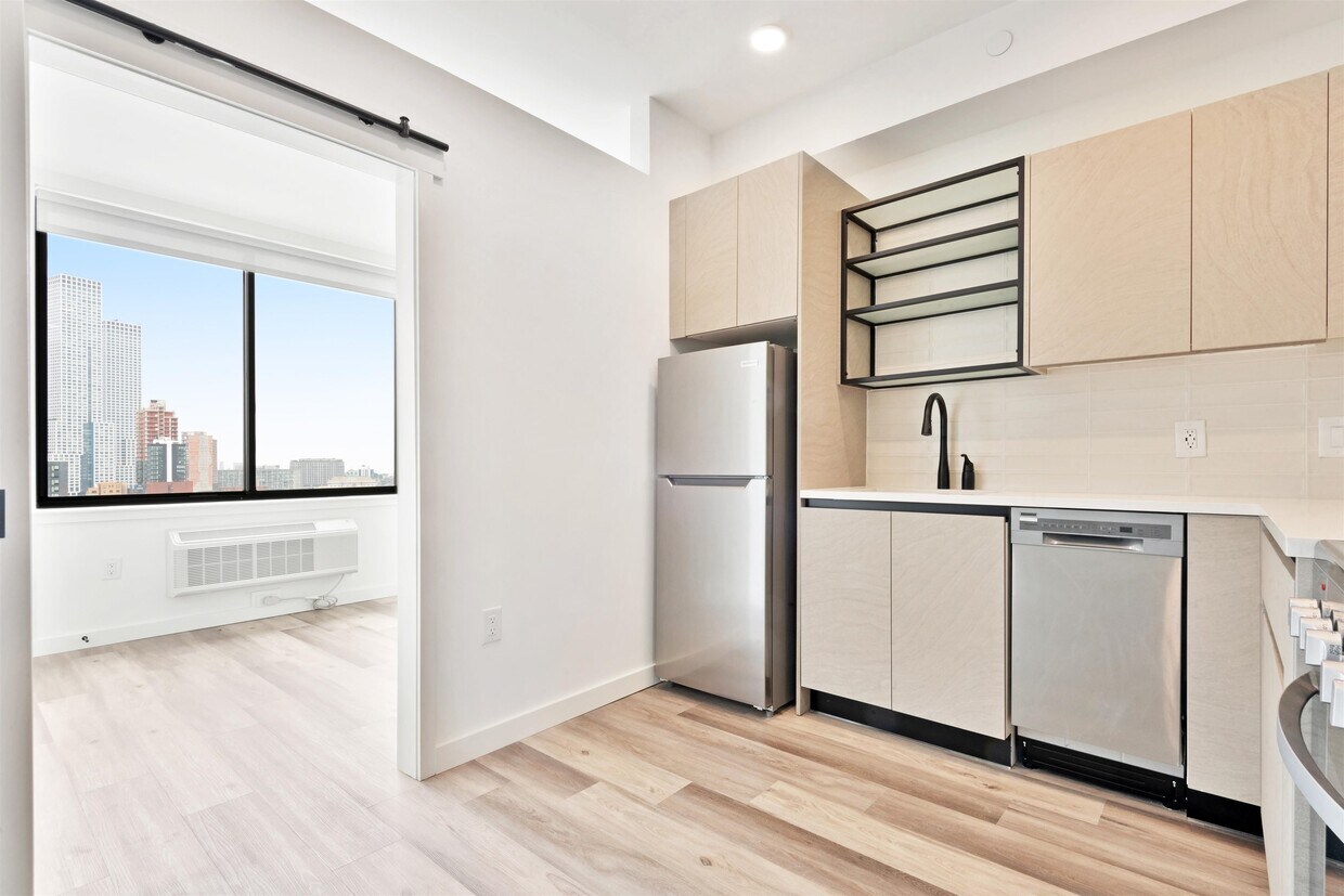 Foto principal - 55 Jordan Ave