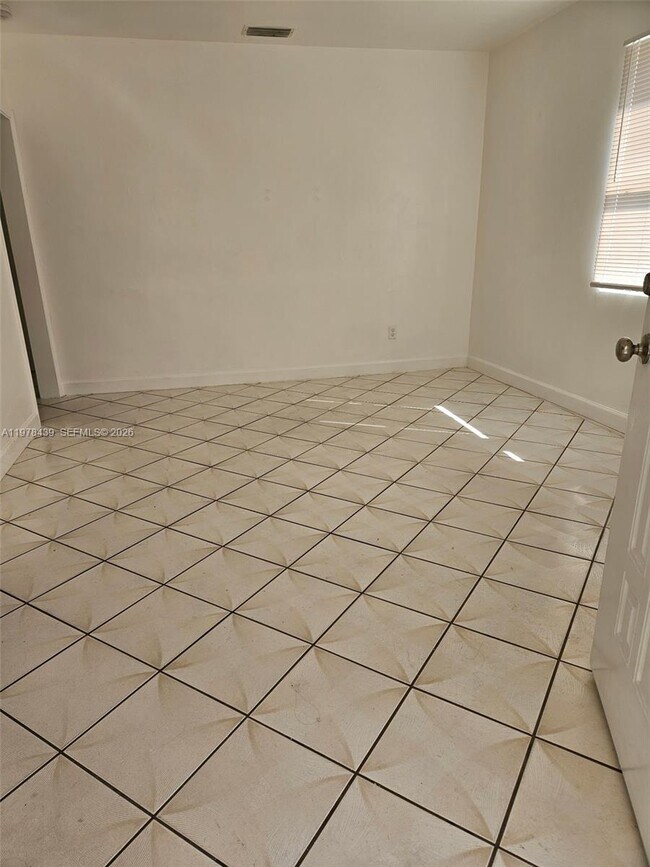 Building Photo - 1031 Atlantic Ave