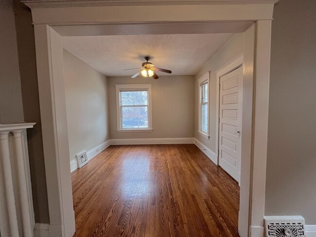 Foto del edificio - 709 Lafayette Ave SE