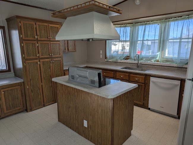 Building Photo - 429 1/2 Morning Dove Dr