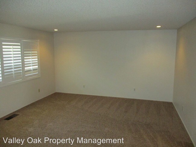 Building Photo - 3 br, 2.5 bath House - 4943 Langworth Road
