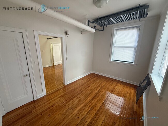 Foto del edificio - 3154 W Belle Plaine Ave