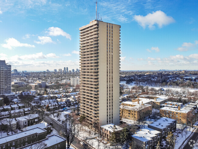 Photo du bâtiment - Parkview Residences