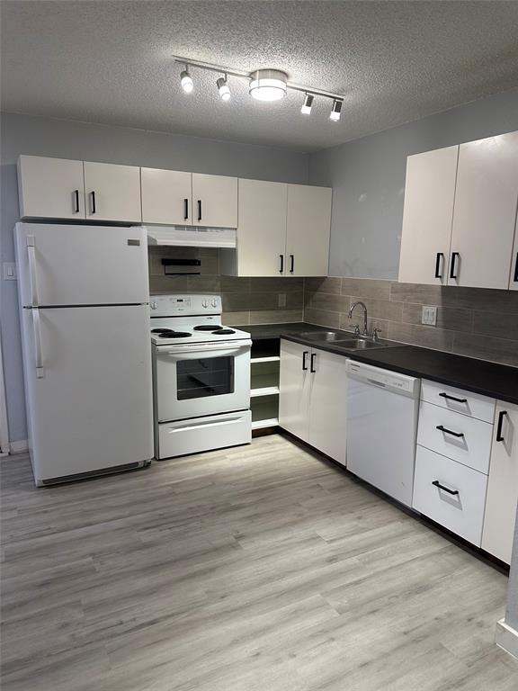 Building Photo - 2807 Jadewood Ct