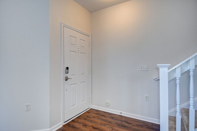 Foto del edificio - FOR RENT - VIRGINIA BEACH