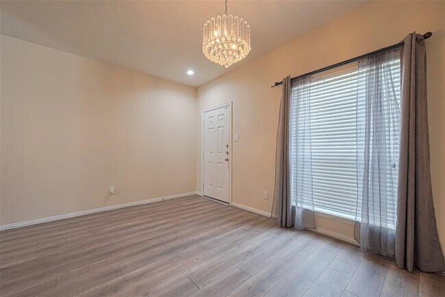 Foto del edificio - 1514 Hardy Stone Dr