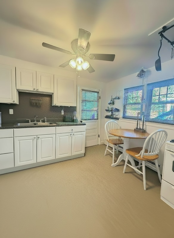 Building Photo - 30 Cedar St