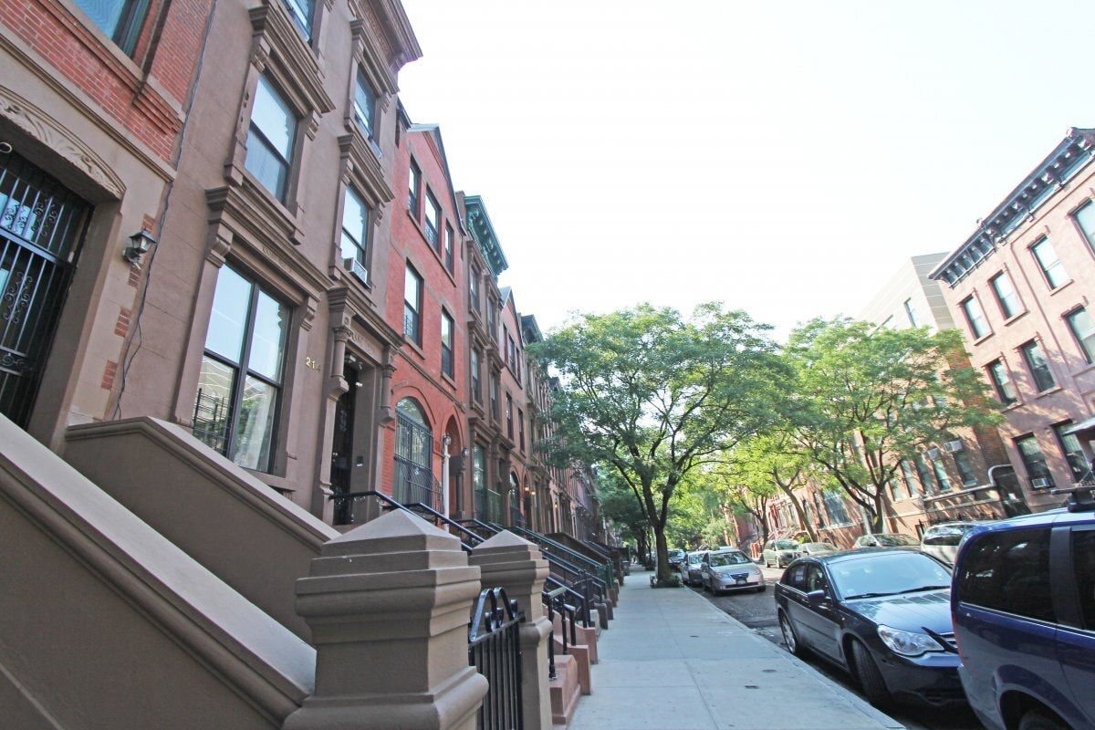 Primary Photo - 204 West 132nd Street
