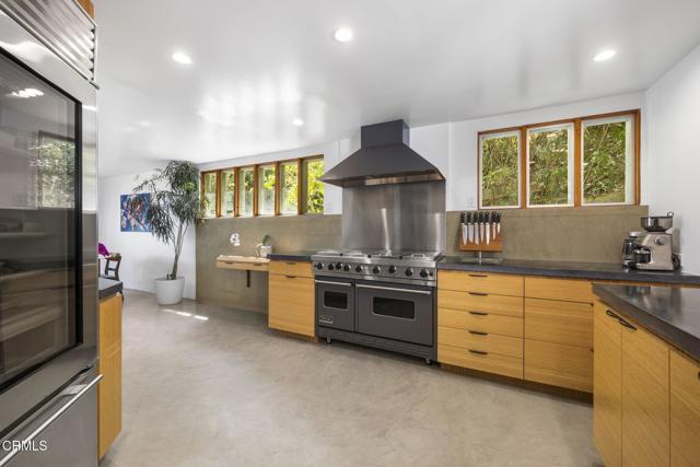 Foto principal - 3551 Dixie Canyon Pl