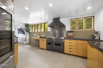 Building Photo - 3551 Dixie Canyon Pl