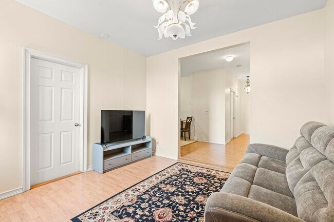 Foto del edificio - 282 Magnolia Ave