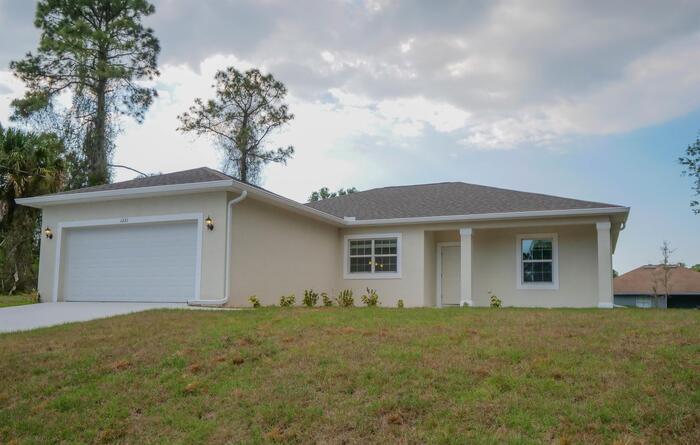 Foto principal - 2898 Sahara Ln