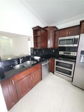 Building Photo - 6416 SW 131st pth