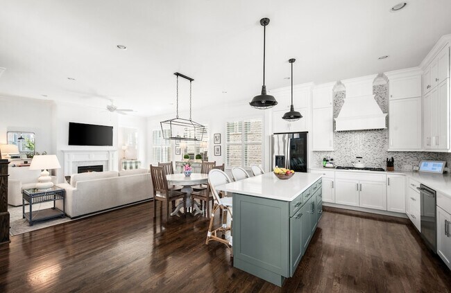 Foto del edificio - 1043 Calico St