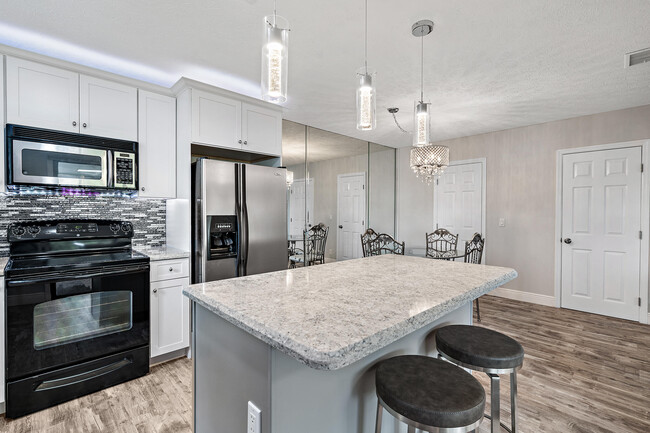 Building Photo - 7367 SE Jamestown Terrace  Hobe Sound Fl 3...