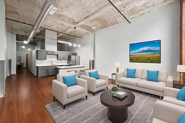Stuart Hall 3 Bedroom - KC Loft Collection