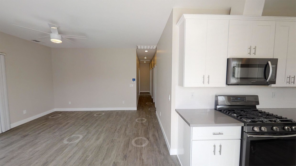Foto principal - 4761 Choctaw Dr