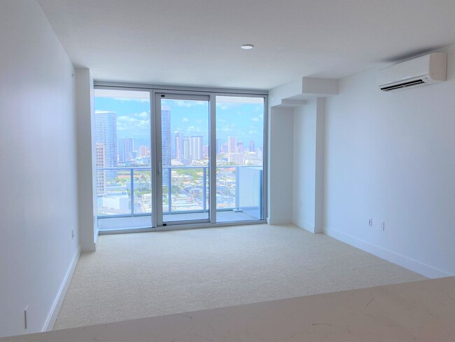 Foto del edificio - Azure Ala Moana - High Floor One Bedroom