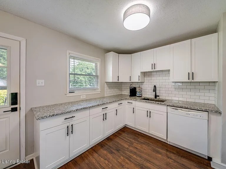 Kitchen - 2617 Wendell Ave