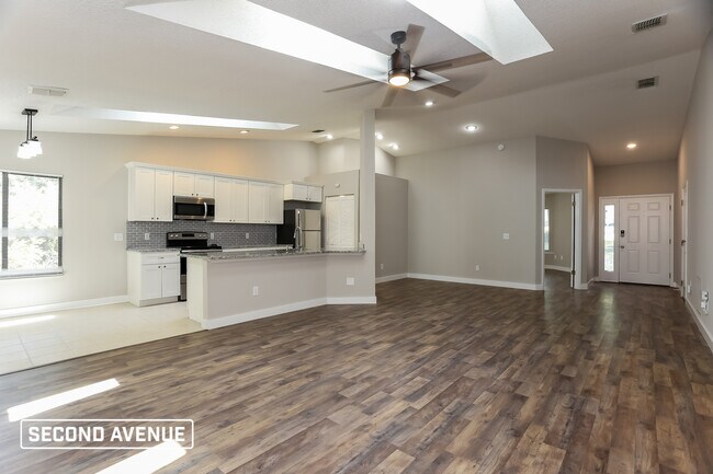 Building Photo - 1827 High Brook Ct
