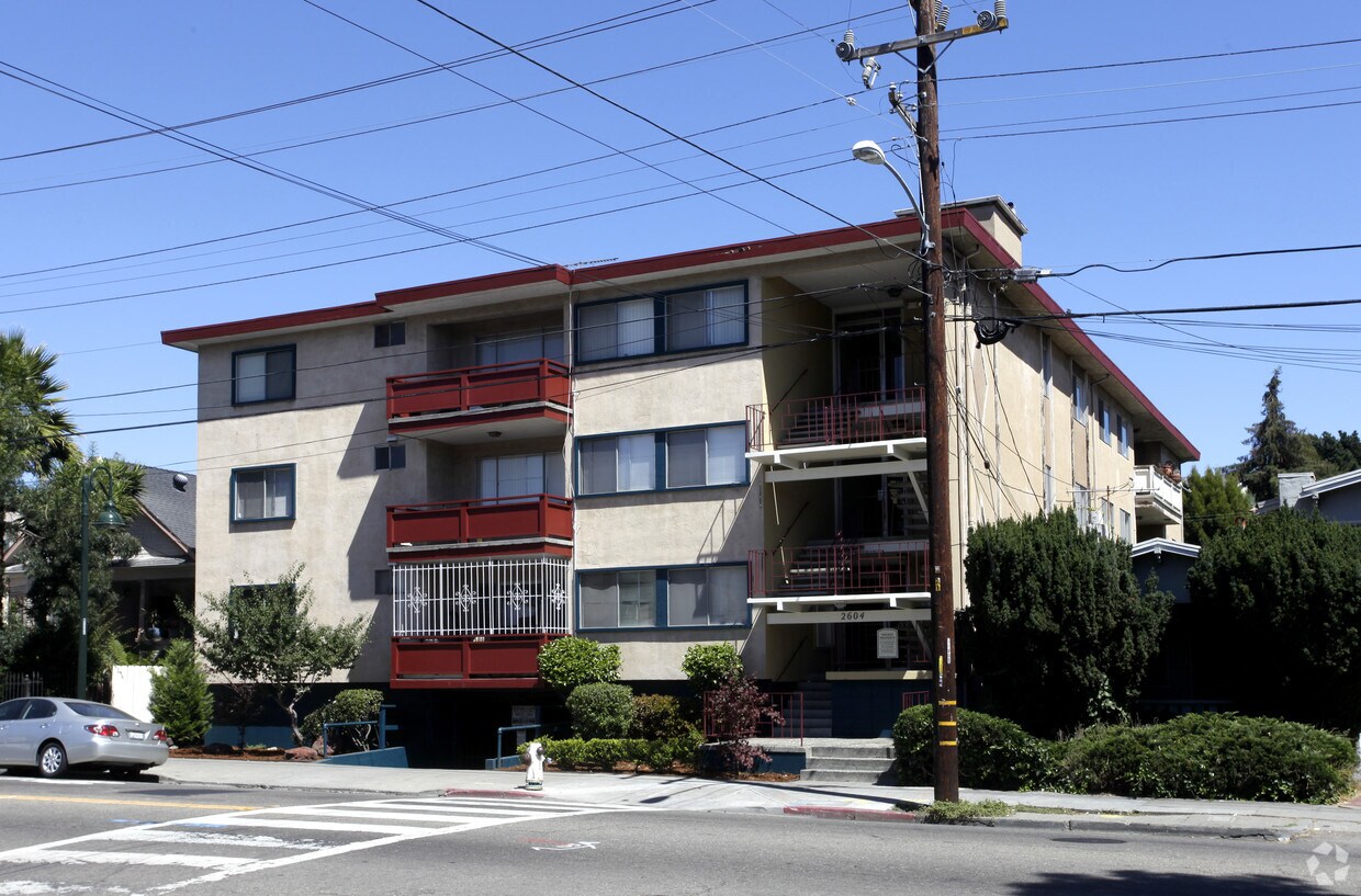 Primary Photo - 2604 Fruitvale Ave