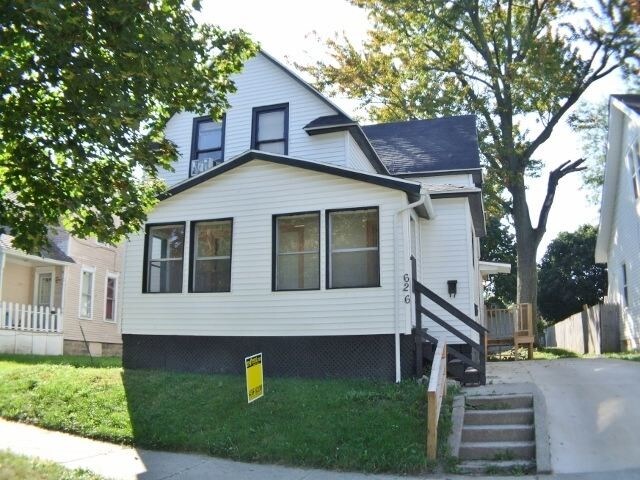 Foto principal - 2 br, 1 bath Apartment - 626 Vries St SW # 1