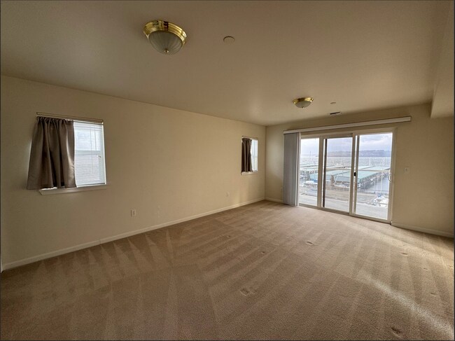Master bedroom with wraparound balcony facing the Marina - 22505 6th Ave S